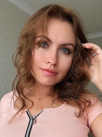 Яна